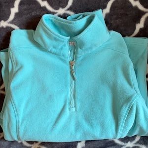 Izod fleece pullover